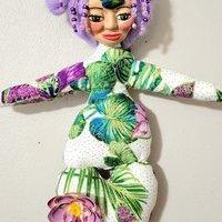 Flora - Goddess of Flowering Plants - Spirit Doll String of Hearts