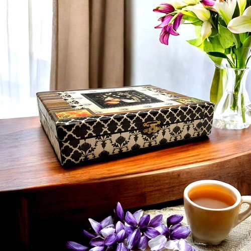 Botanical Nature Celestial Bee Altered Cigar Box - Tarot Crystal Storage 