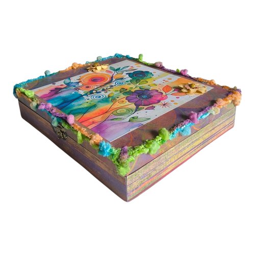 Floral Nature Altered Cigar Box - Crystal or Tarot Storage 